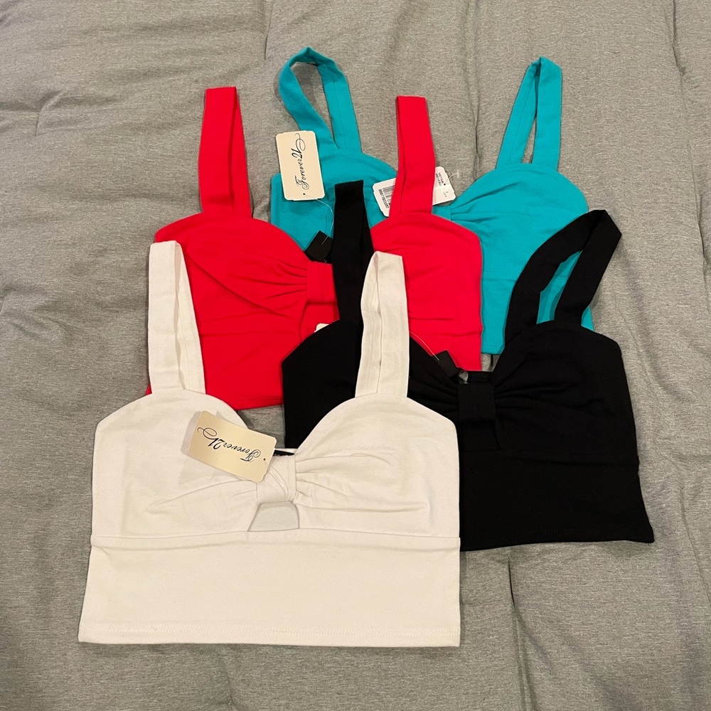 Set of 4 bralettes